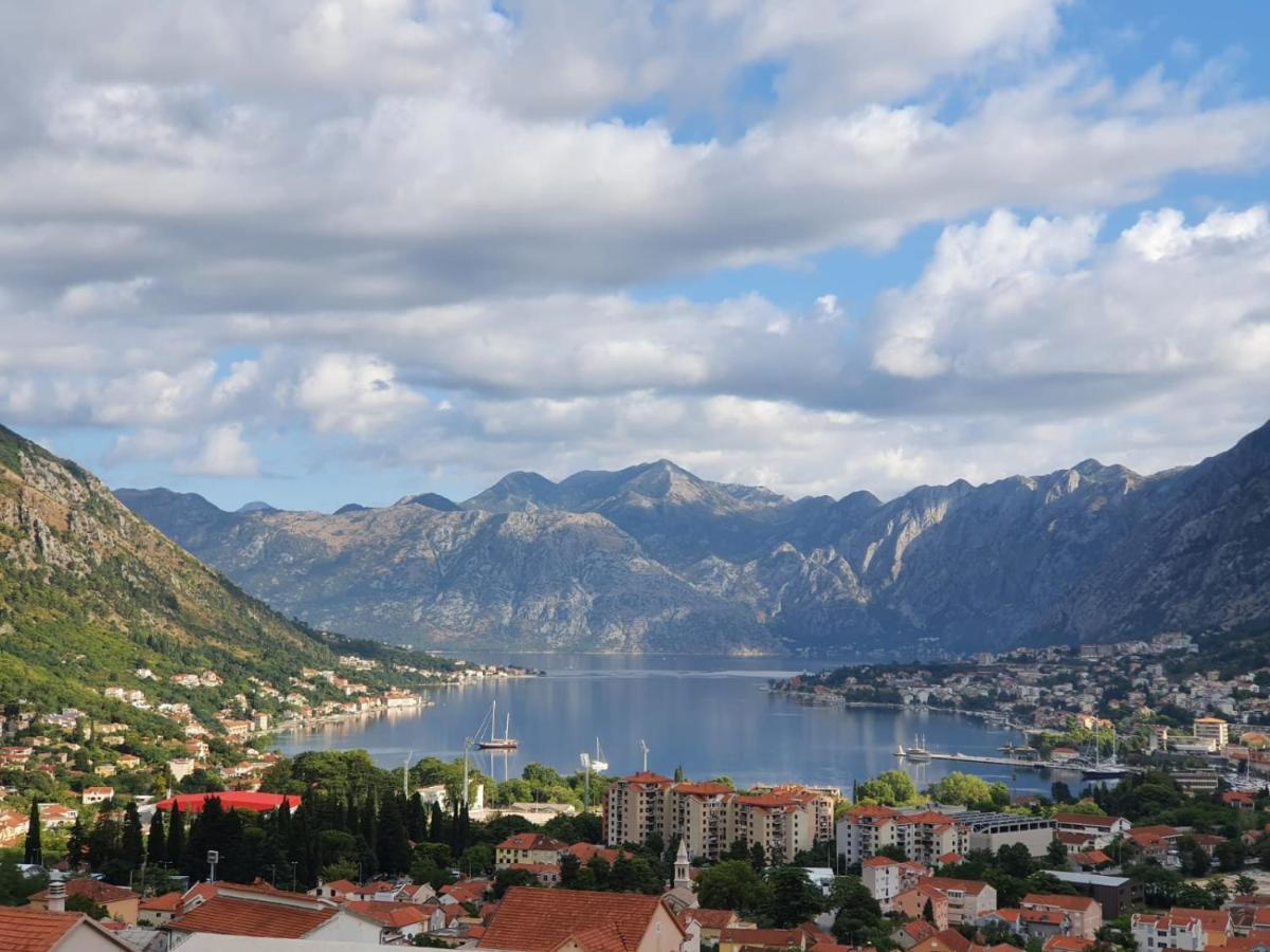 Apartments Marko Maros Kotor Exteriör bild