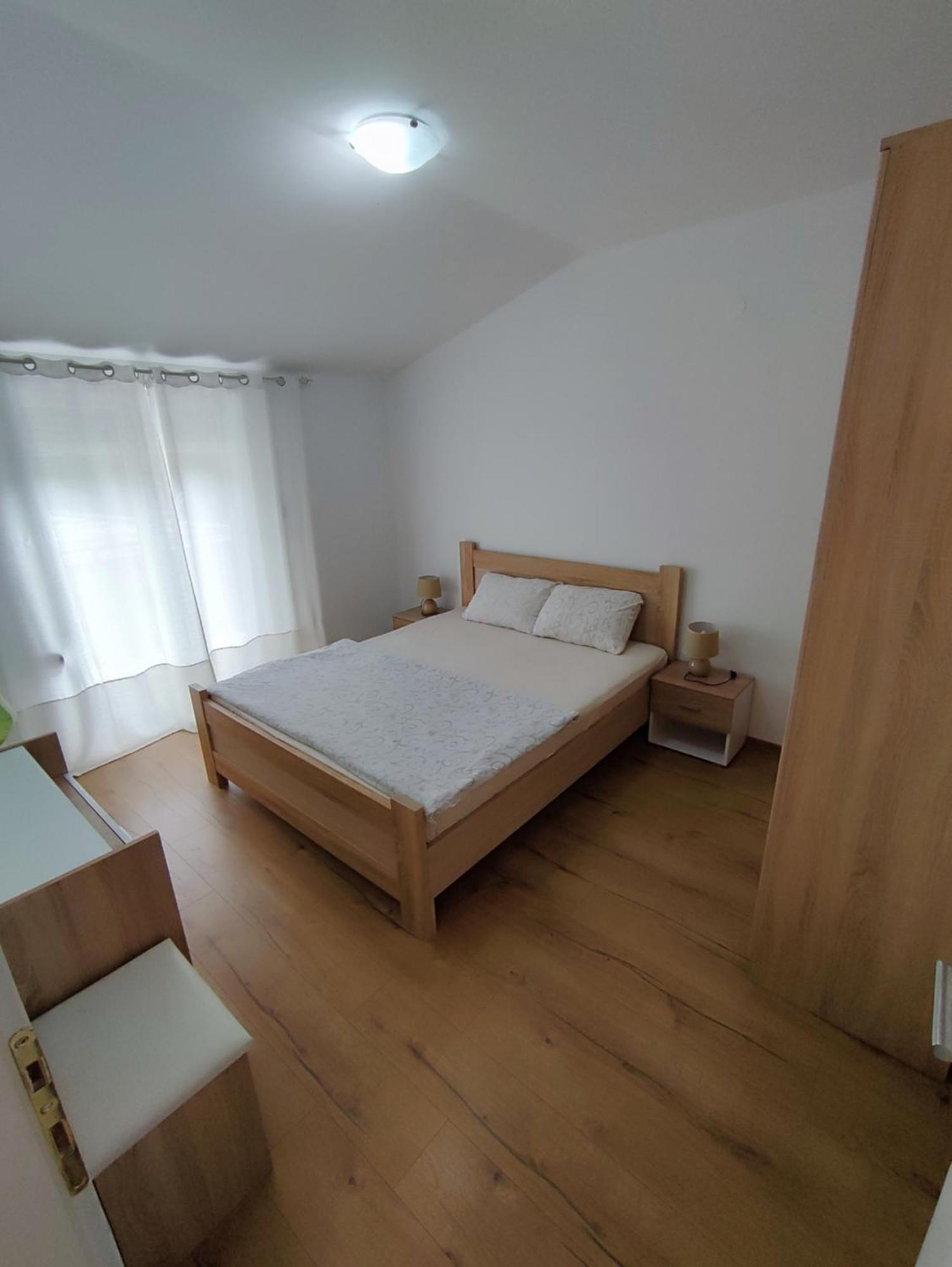 Apartments Marko Maros Kotor Rum bild